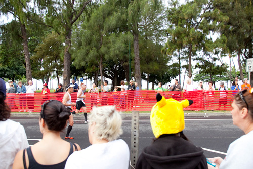 201112-N_Honolulu marathon_3329_1000
