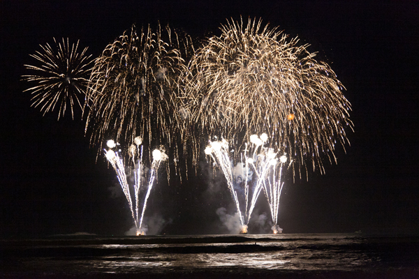 201305-E_roiyal keshohin hanabi014