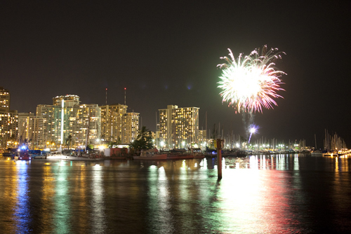 201203-N_Hilton Fireworks_6646_1000