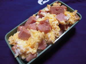 tamagodon スパムたまご丼
