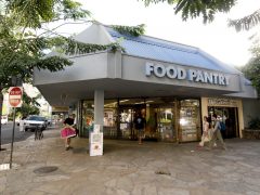 フード・パントリー／Food Pantry