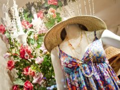 ハワイ風のリゾートコーディネートはここで決まり!「アイランド・スウィーティー（Island Sweetie）」