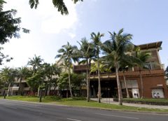 ハワイ最大の「フォーエバー21」がワイキキにオープン！グランドオープニングイベント開催も