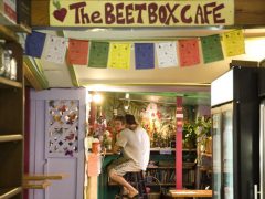 ザ・ビートボックス カフェ／The Beetbox Cafe