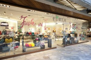 デザイン性と機能性を備えたバッグが人気の「フルラ（FURLA）」