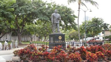 カラカウア王像／King Kalakaua Statue