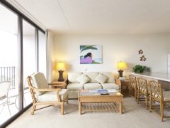 アストン・アット・ザ・ワイキキ・バニヤン／Aston at the Waikiki Banyan