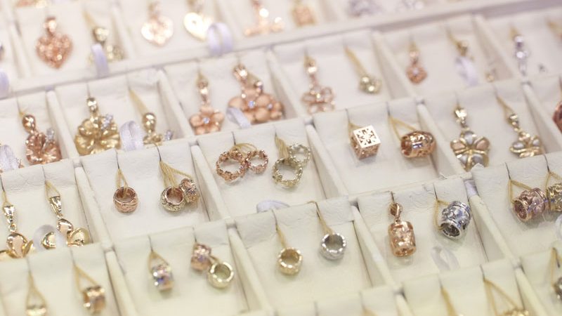 プルメリア・ハワイアン・ジュエリー・アウトレット/Plumeria Hawaiian Jewelry Outlet