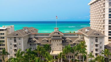 気品あふれるワイキキのラグジュアリーホテル「Moana Surfrider, A Westin Resort ＆ Spa（モアナ サーフライダー ウェスティン リゾート＆スパ）」