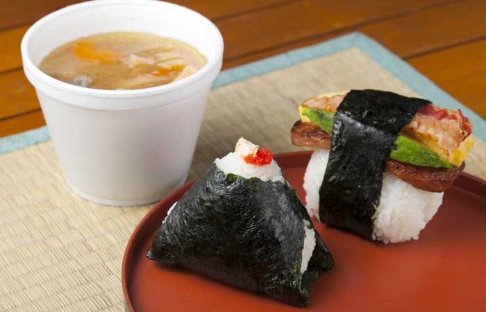 Musubi Cafe Iyasume/いやすめモナーク店