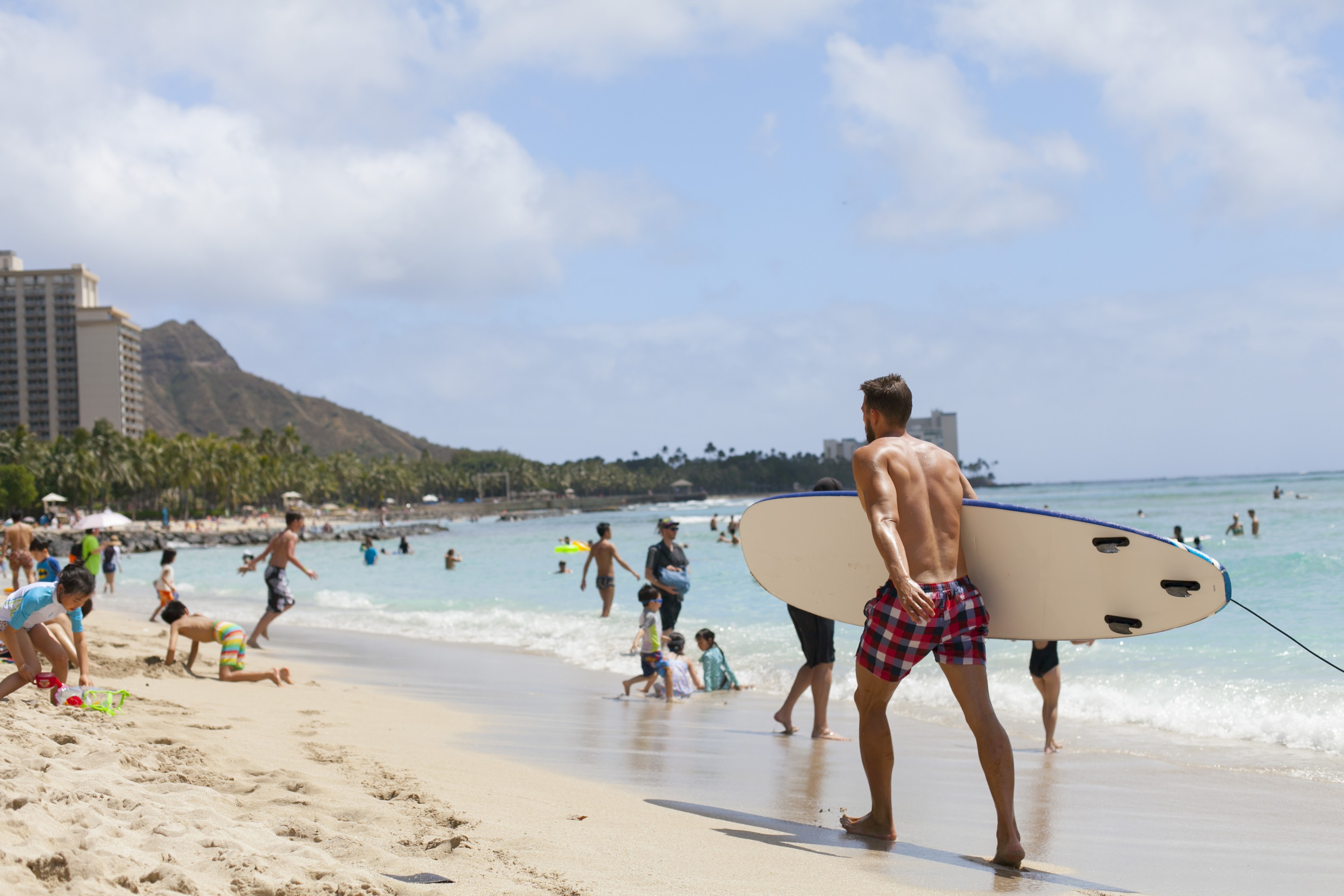 201404-N_Waikiki-beach0401_023.jpg