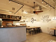 モンサラット通りに新しいカフェ『Sunny Days (サニーデイズ)』がオープン！