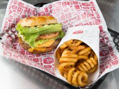 ロコ気分で味わえる気軽なハンバーガーチェーン「Jack in the box（ジャック・イン・ザ・ボックス）」