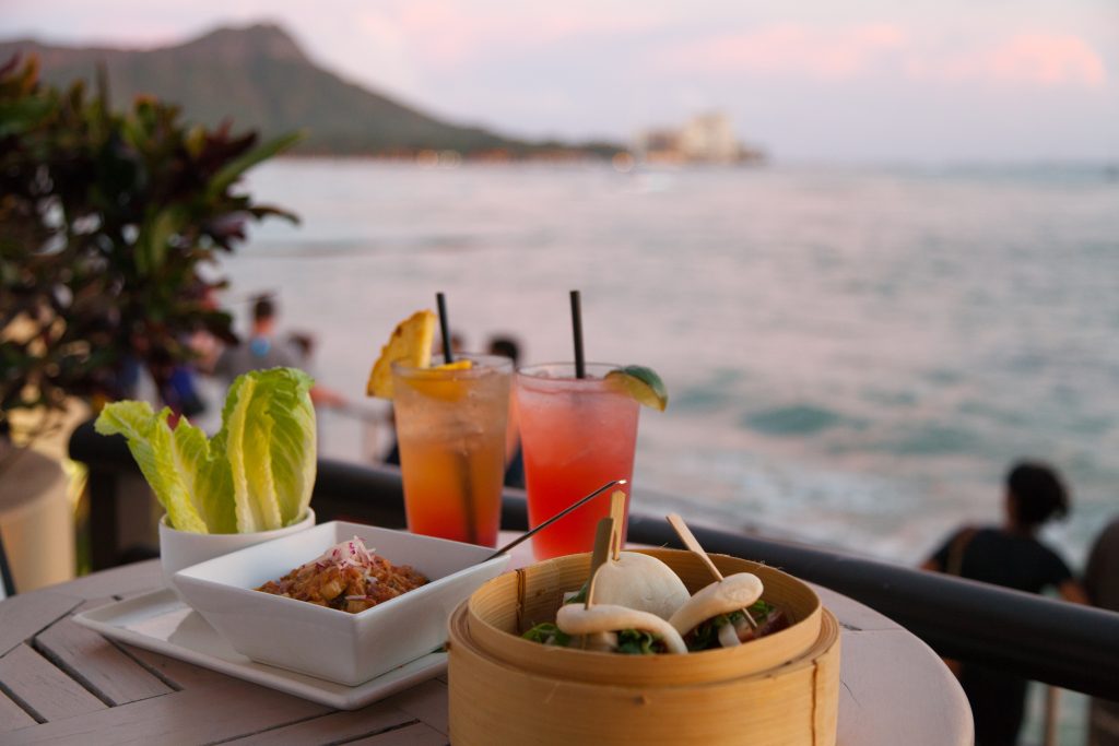 ハワイの絶景レストラン6選【ハワイの極上グルメガイド特集 vol.3】 | ハワイの最新情報をお届け！LaniLani