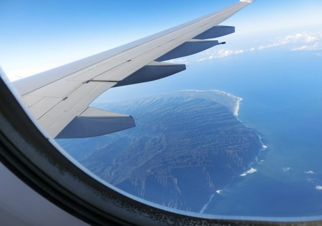 タクシーより安い!?空港⇔ホテル送迎は スピーディシャトルで!