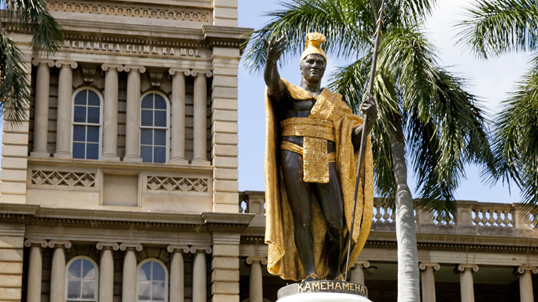 【コラム】ハワイ文化の基礎知識／カメハメハ大王像