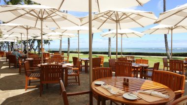 【2022年夏】旅先だからこそ、贅沢ホテルで優雅に！”楽園ハワイ”を満喫するカフェ