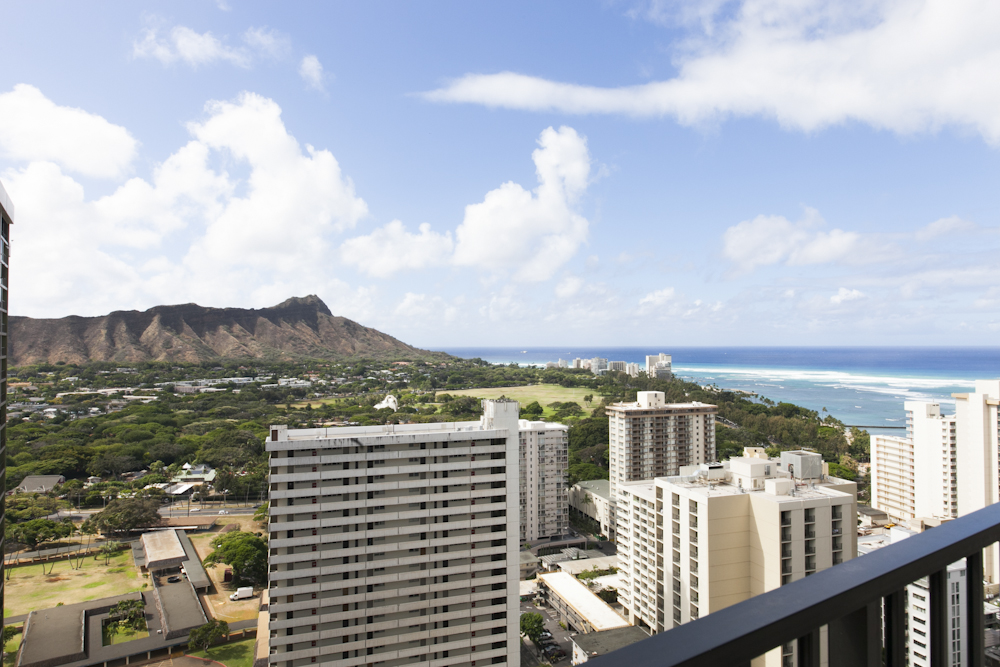 Aston at the Waikiki Banyam/アストン・アット・ザ・ワイキキ・バニヤン