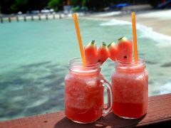 ハワイで大人気のスムージーをおウチでも楽しもう！おいしいスムージーの作り方をご紹介♪