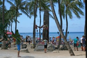 デューク・カハナモク／Duke Kahanamoku Statue