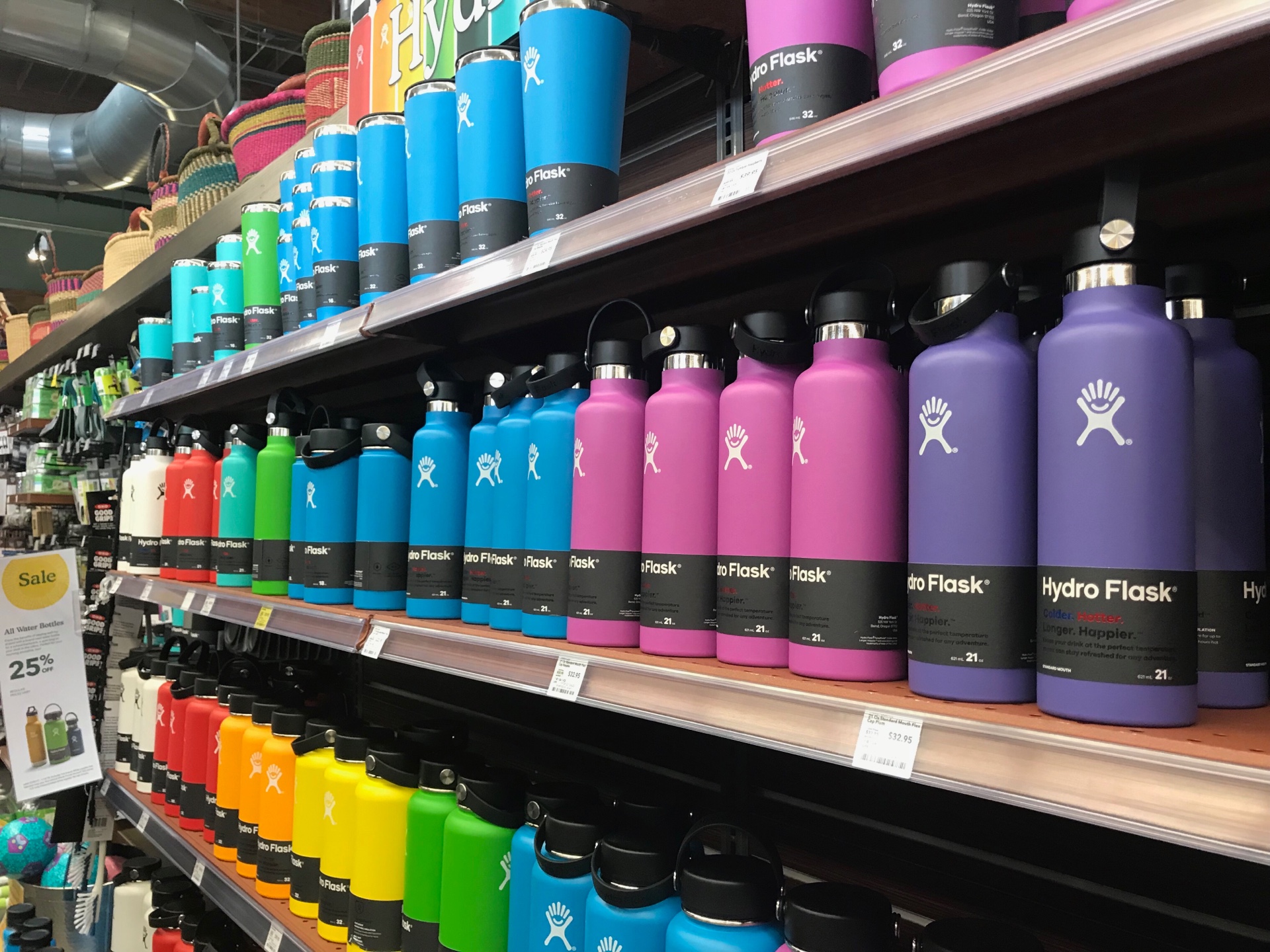 ロコは1人1つが当たり前 冷たさを24時間キープ出来る Hydro Flask ハイドロフラスク ハワイの最新情報をお届け Lanilani