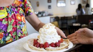 ワイキキで食べ比べ♪ハワイで人気のパンケーキ3選