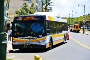 TheBus5時間の長旅。ロコに紛れてオアフ島東側1周の旅