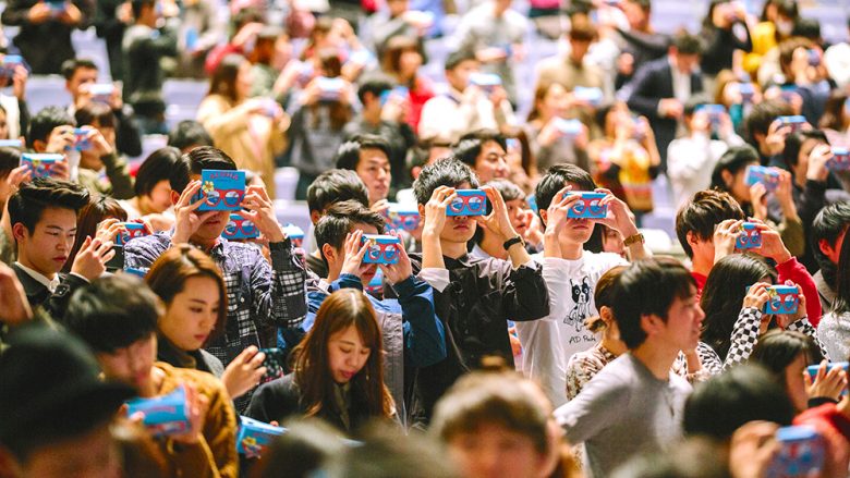 世界最大規模のハワイVR1700人、同時視聴達成!