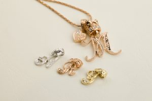 マキシハワイアンジュエリー／Maxi Hawaiian Jewelry