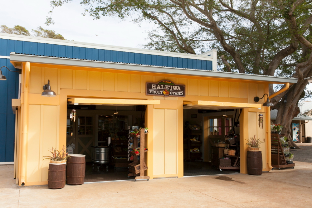 ハレイワ・フルーツ・ストア（ホエラーズ・ゼネラルストア）／Haleiwa Fruits store（Whalers General Store）