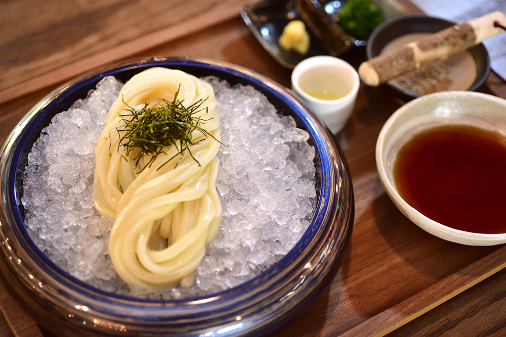 うどん専門店「つるとんたん」