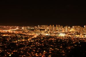 タンタラスの丘でロマンチックな夜景を堪能しよう♪