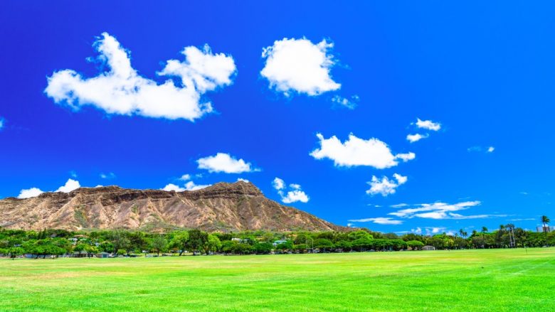 ダイヤモンドヘッドをひとり占め！新しく生まれ変わった「クイーンカピオラニホテル/Queen Kapiolani Hotel」