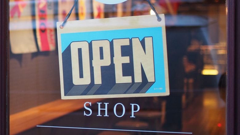 【ハワイで役立つ英会話】返品できるか聞きたいときは?