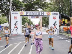 【第5回】LaniLani Presents マラソン完走のための「コアバランスストレッチ」supported by Dr.strech 動画連載！！   JALホノルルマラソンに参加しよう！！