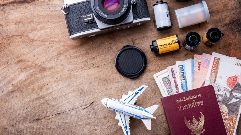 ハワイにポラロイドカメラを持っていくには?注意するポイントと空港手続きについて