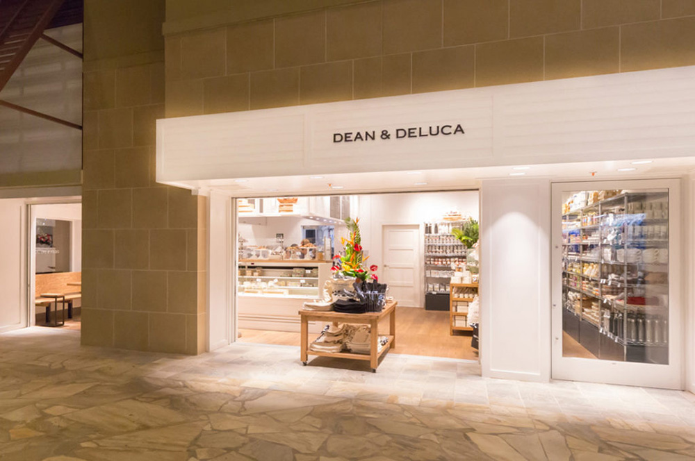 DEAN & DELUCA　ロイヤルハワイアンセンター店外観