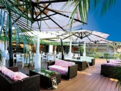 週末モーニングは「カフェカイラ」のテラス席でハワイ気分♪