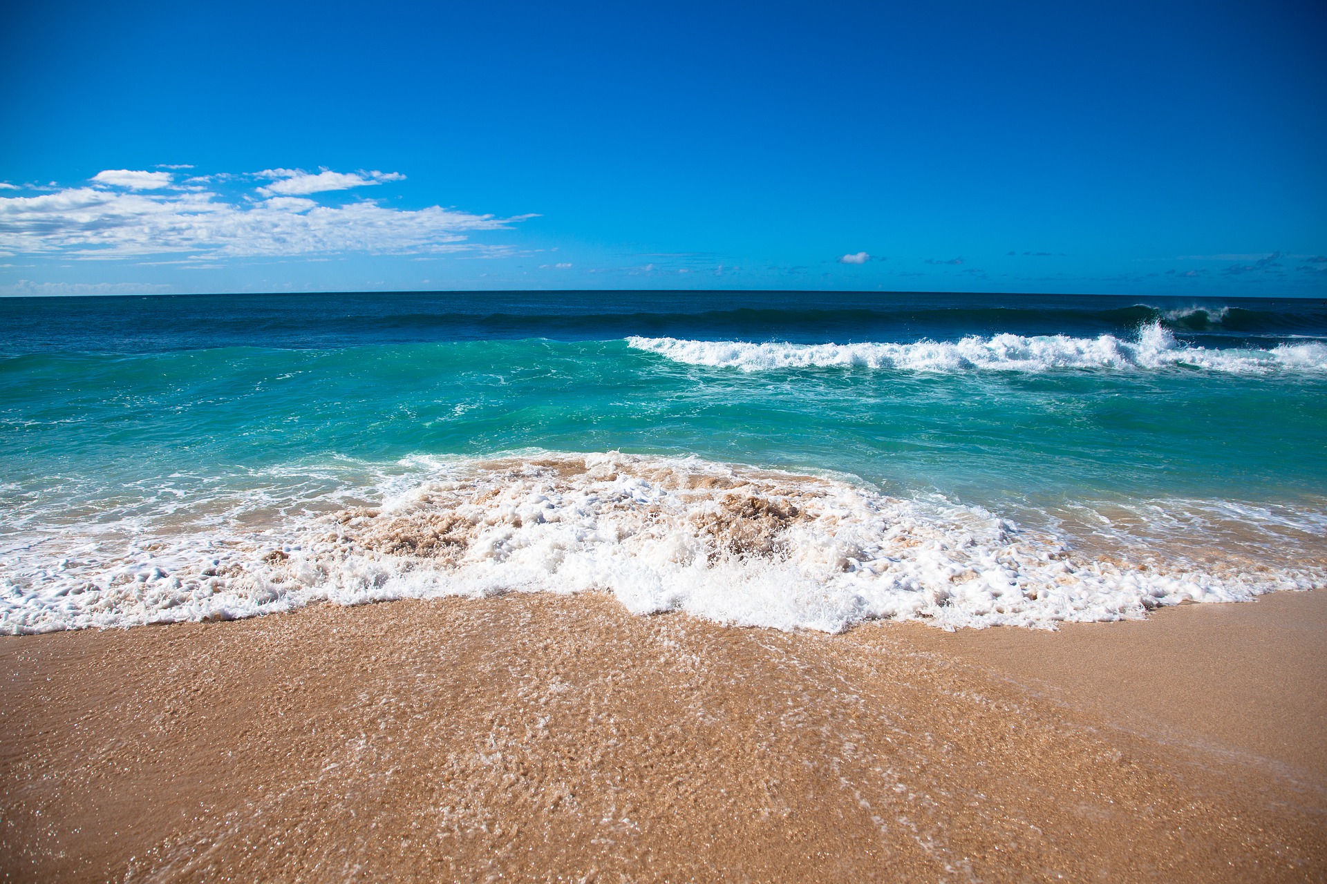 hawaii beach waves