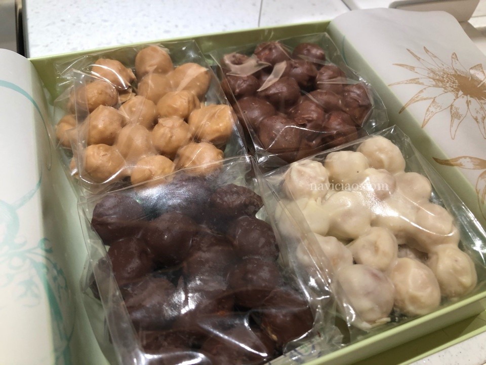 カハラホテル 横浜 マカダミアナッツ チョコレート 4種 - 菓子