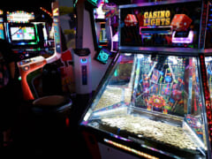 買い物に付き合わされる子どもたちにもご褒美を！ハワイのゲームセンター