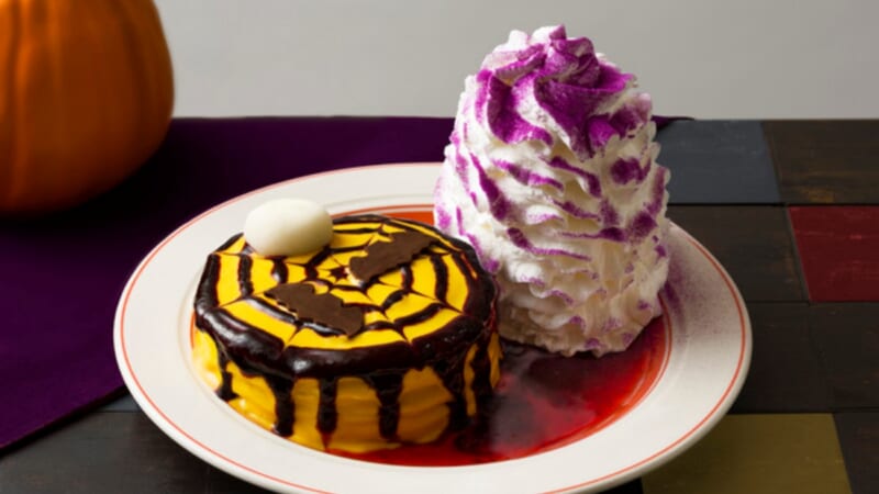 【10月31日まで限定販売】Eggs ’n Thingsでハロウィン気分を楽しめるメニュー「ハロウィンパンケーキ」が登場！