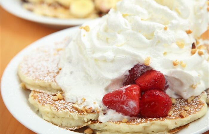 店の味を自宅でも!オリジナルパンケーキミックスが手に入る4店