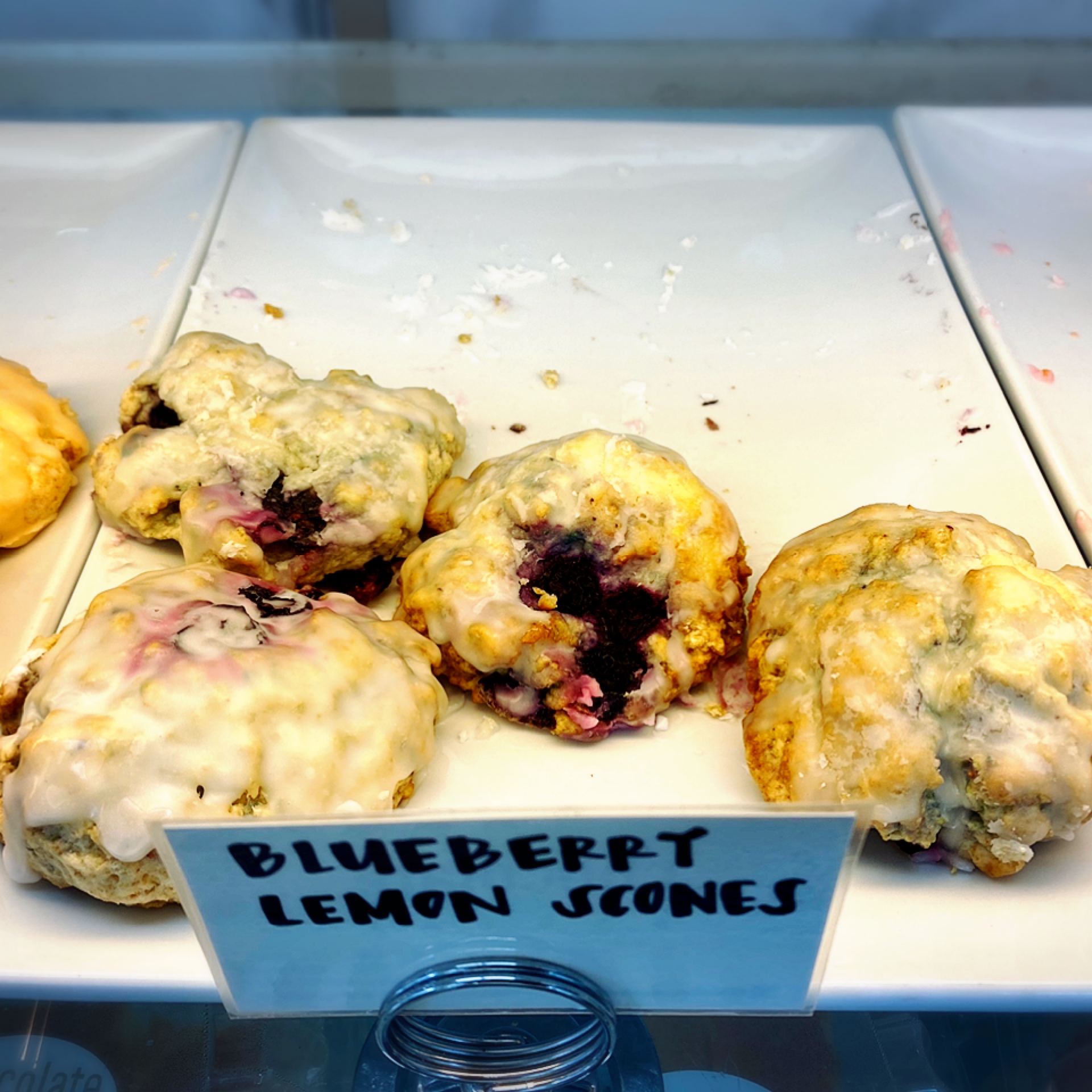 blueberrylemonscones