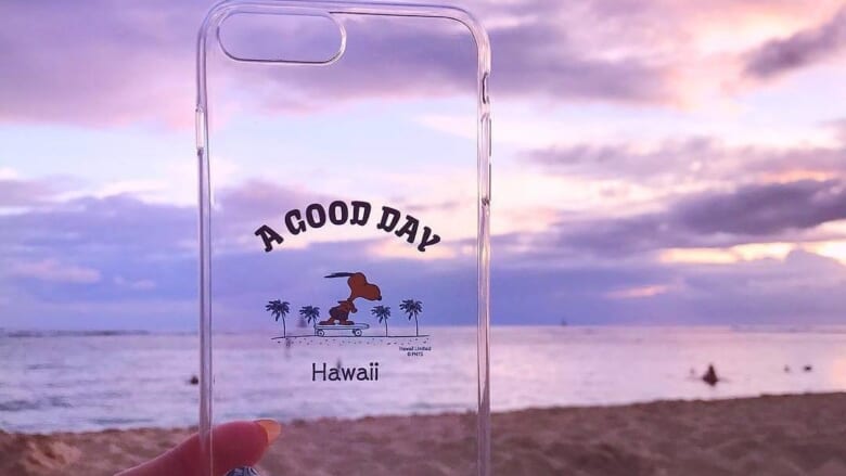 オンラインで購入可能 ハワイのiphoneケースで毎日をハッピーに かわいいハワイアンiphoneケースを販売するショップ ハワイ の最新情報をお届け Lanilani