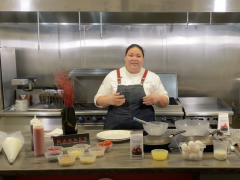 チャコールパンケーキの作り方を公開中！～お得な早朝ブレックファストスペシャルも登場～