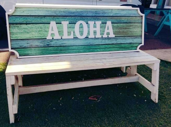 2ハワイのベンチ