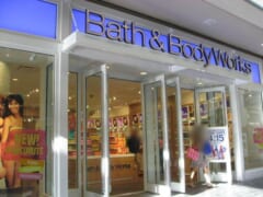 【ハワイ好きに聞いた！】ハワイに行けない今、ハワイに買いに行きたいものは？