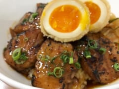 日本で楽しめるハワイのプレートランチ店「Your Kitchen／ユアキッチン」のおすすめメニューはトロトロのビーフシチュー♪