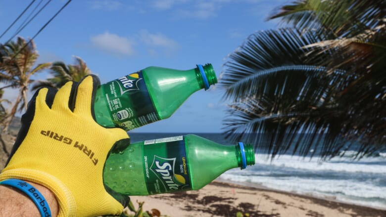 ハワイの海が大量の海洋プラスチックゴミに襲われている ハワイラバーとしてハワイのためにできることをご紹介 ハワイの最新情報をお届け Lanilani